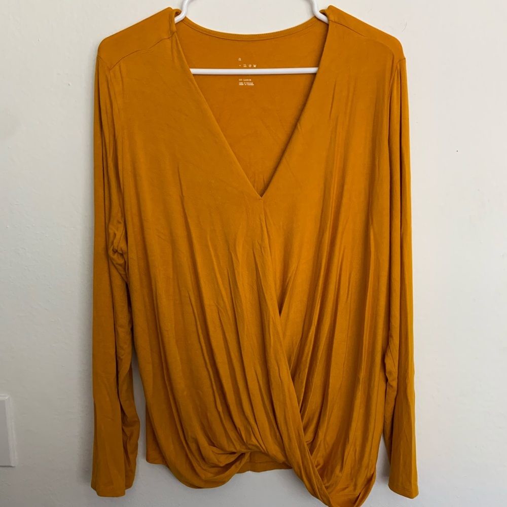 Long sleeve top - Picture 2 of 5